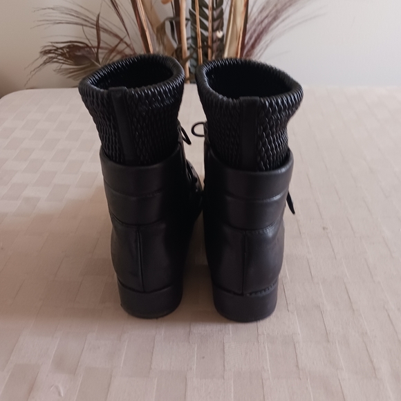 Stuart Weitzman Stitchwork Nappa Leather Quilted Combat Boots - Picture 8 of 16